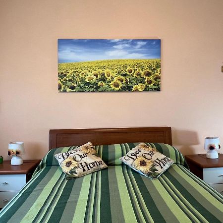 Bed and Breakfast Vicino A Tutto Верчеллі Екстер'єр фото