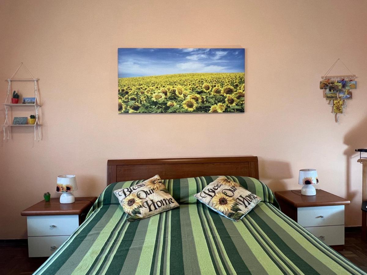 Bed and Breakfast Vicino A Tutto Верчеллі Екстер'єр фото